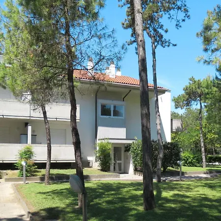 Parco Hemingway-2 By Interhome Apartman *
